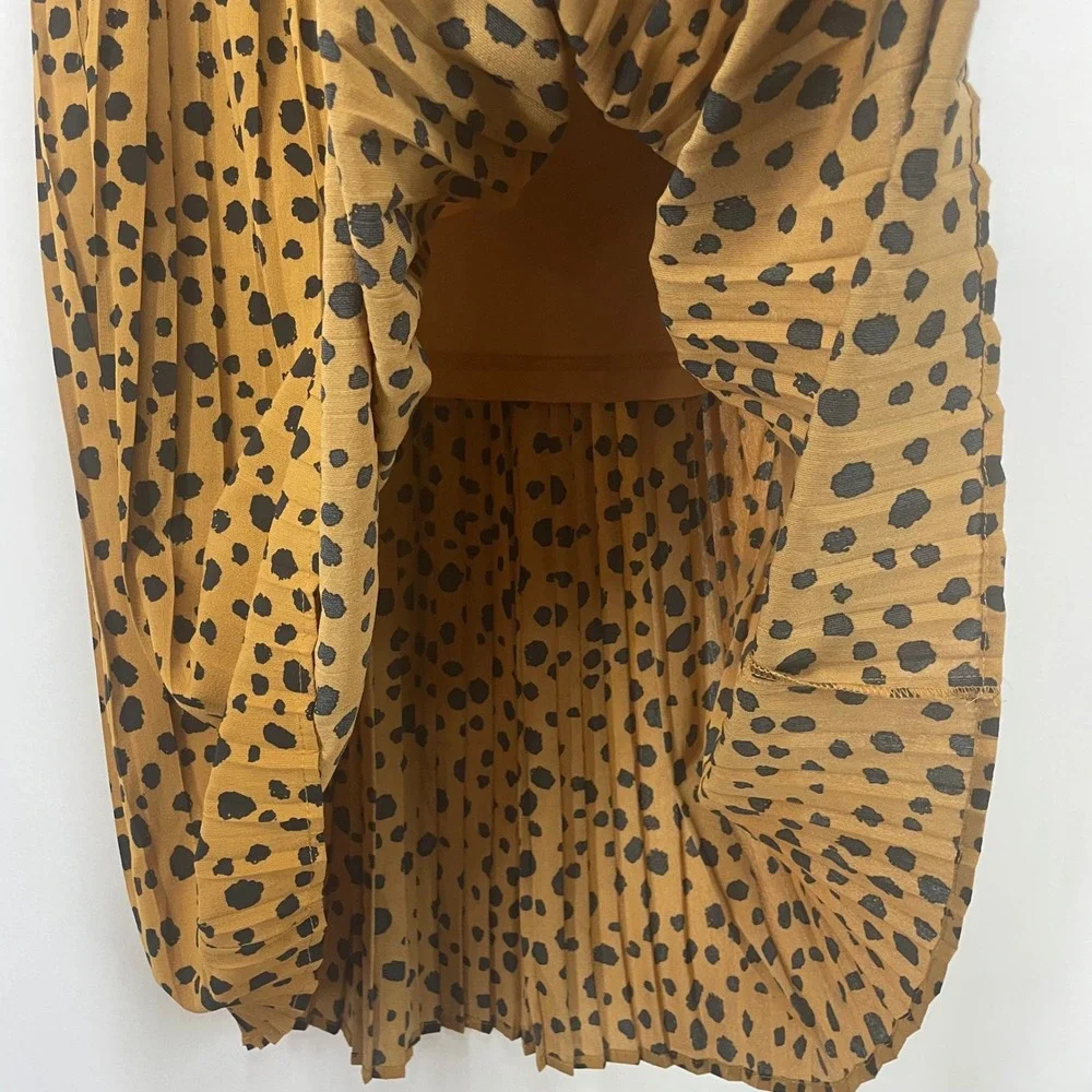 Easel‎ Women Size Small Pleated Maxi Skirt Mustard Yellow Black Dot Animal Print